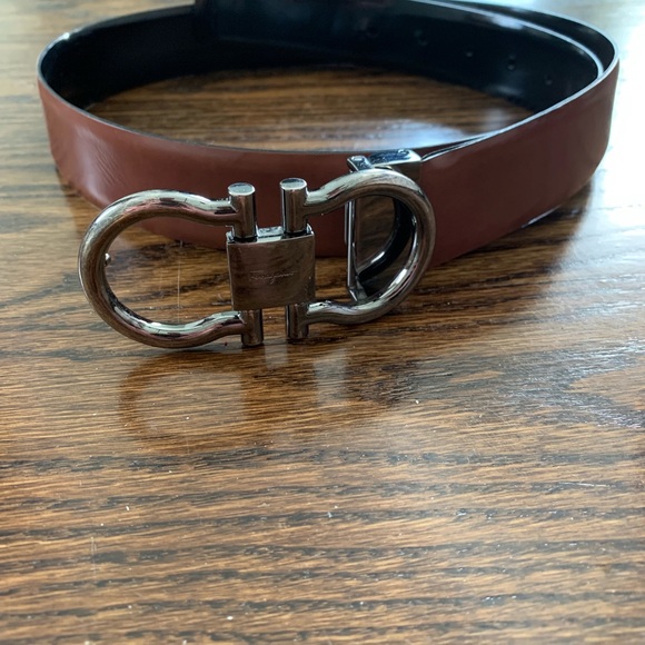 Men’s Salvatore Ferragamo reversible belt - Picture 5 of 6